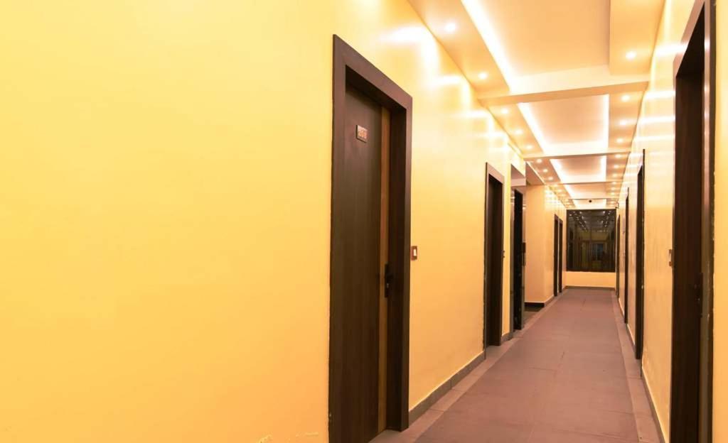 N B Sonar Bangla Hotel Kalyani Extérieur photo