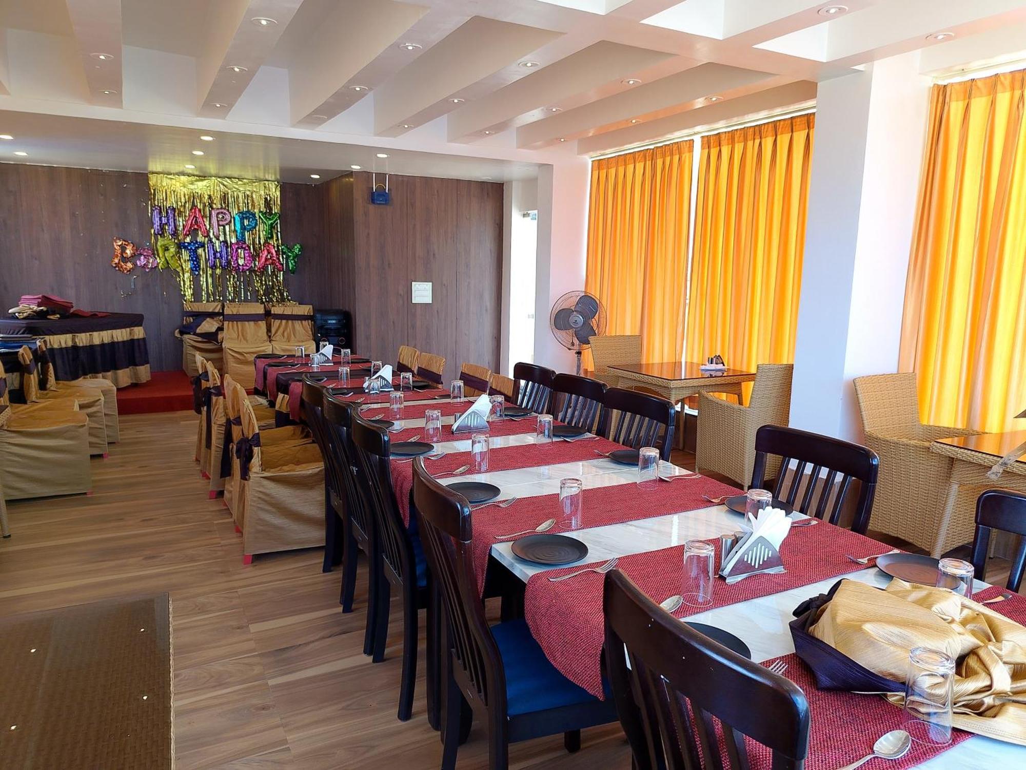 N B Sonar Bangla Hotel Kalyani Extérieur photo