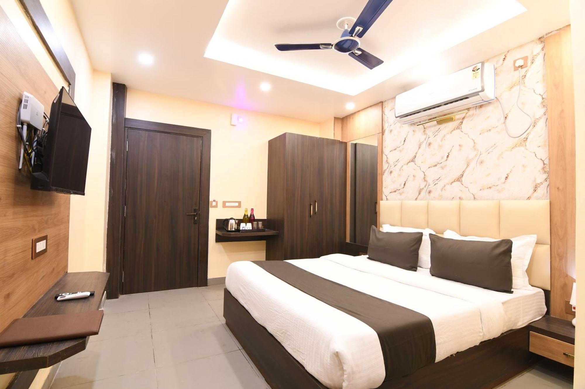 N B Sonar Bangla Hotel Kalyani Extérieur photo