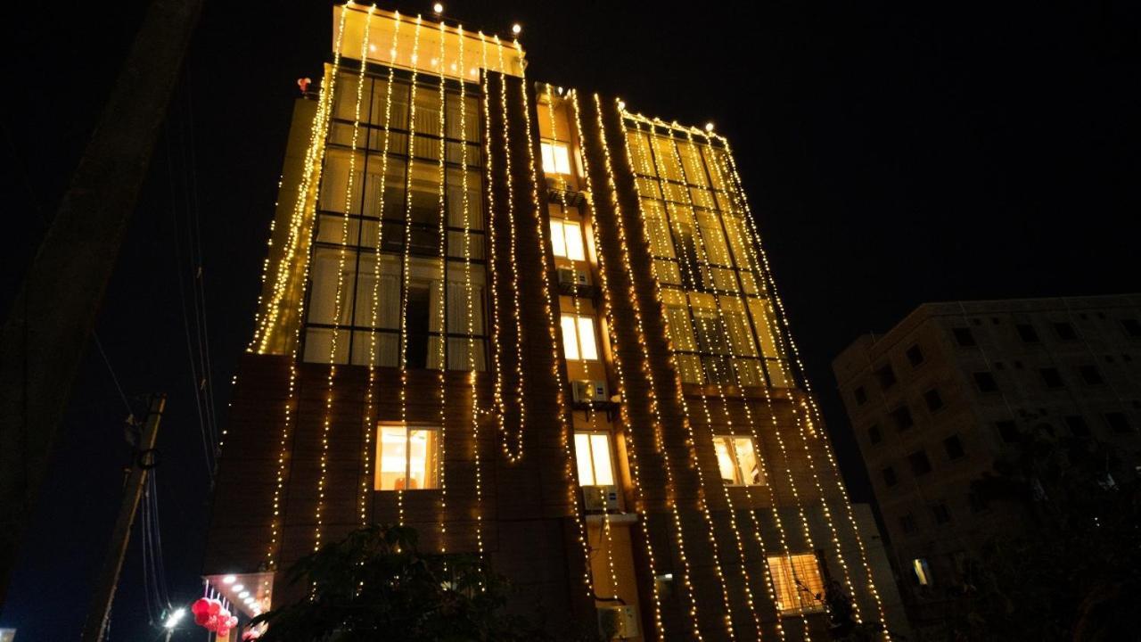 N B Sonar Bangla Hotel Kalyani Extérieur photo